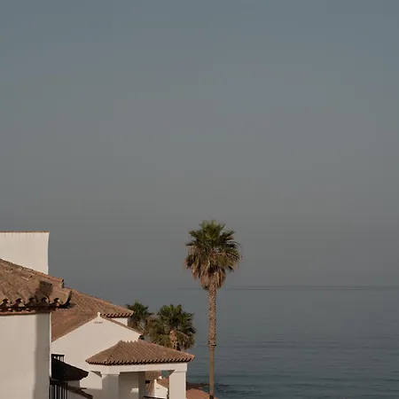 Hotel Oku Andalusia 5*